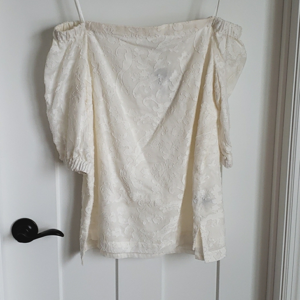 Lauren White Lace Off-the-Shoulder Top